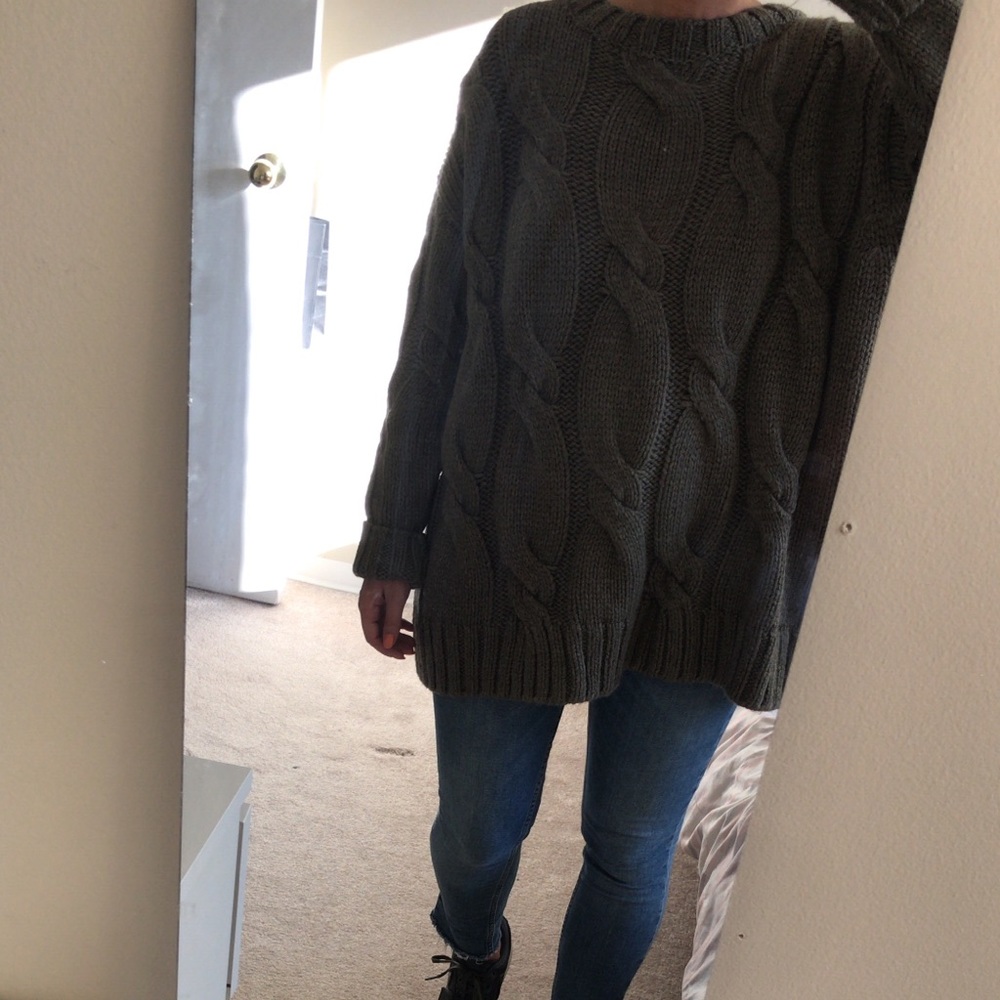 Sweater - Picture 2 of 3